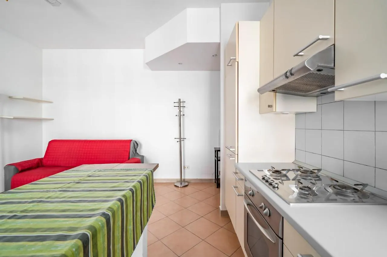 Apartment Milano Cozy Apt X4 - 450 Far From Lambrate Fs