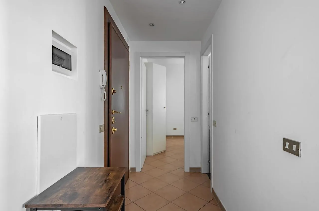 Apartment Milano Cozy Apt X4 - 450 Far From Lambrate Fs Italy