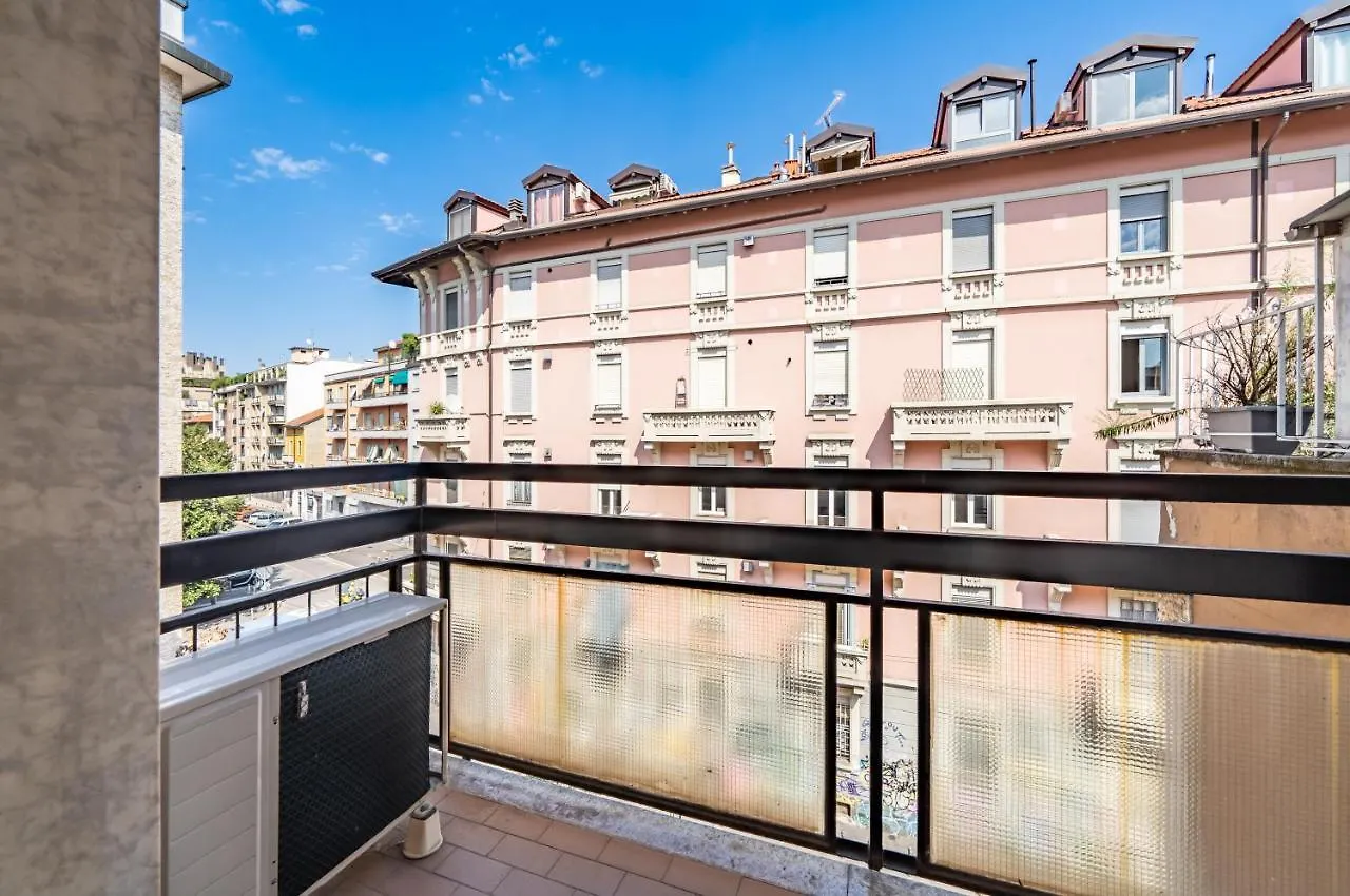 Apartment Milano Cozy Apt X4 - 450 Far From Lambrate Fs Italy